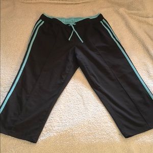 Athletic Capris!